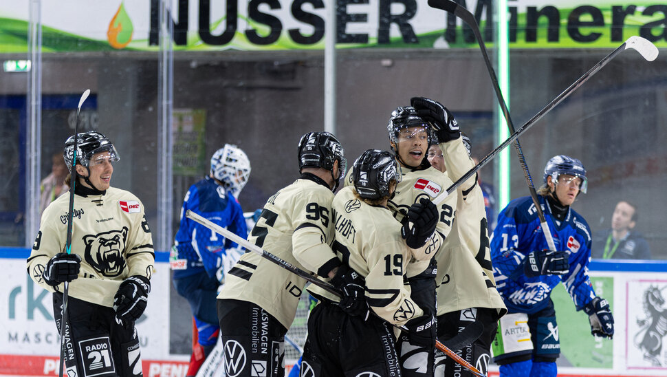 Grizzlys gewinnen den Gäubodencup